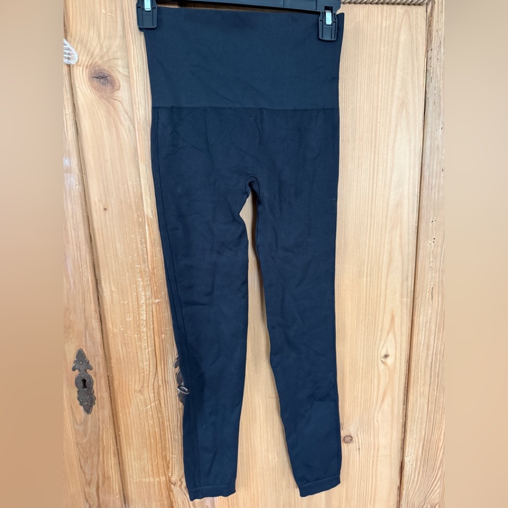 SPANX seamless sculpt compression leggings